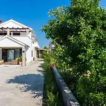 아파트 Draznik *