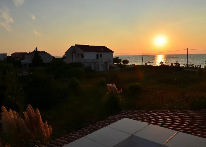 Draznik アパート